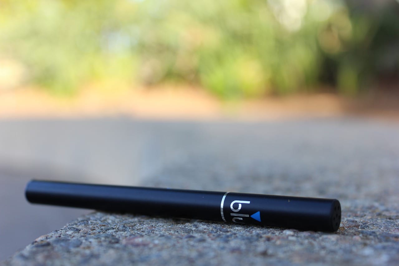 <p>Understanding and Practicing Vape Pen Etiquette in Public Areas</p>