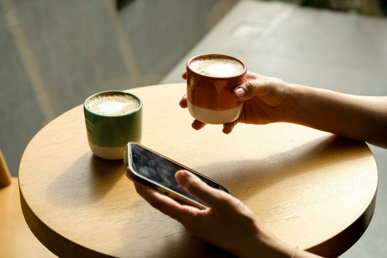 Can Caffeine & Psilocybin Be Combined? The Psychedelic Shift in Caffeine Consumption